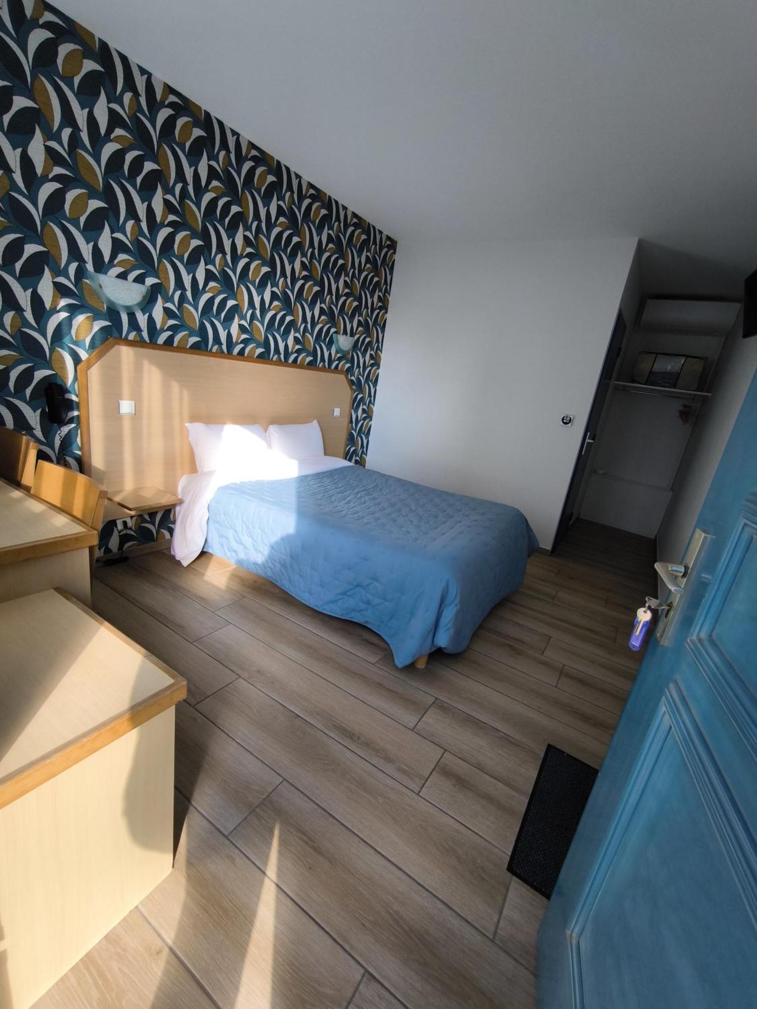 Hotel Le Laury'S Onet-le-Chateau Bagian luar foto